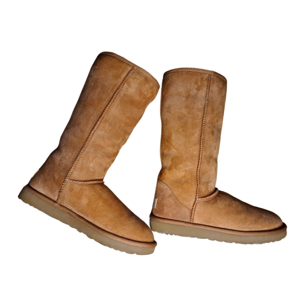 UGG Classic Tan Suede Boots, size 7 women